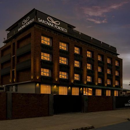 Sarovar Portico Srinagar Extérieur photo